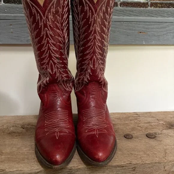 Ariat | Shoes | Ariat Red Cowgirl Boots Size 9 | Poshmark display picture 3